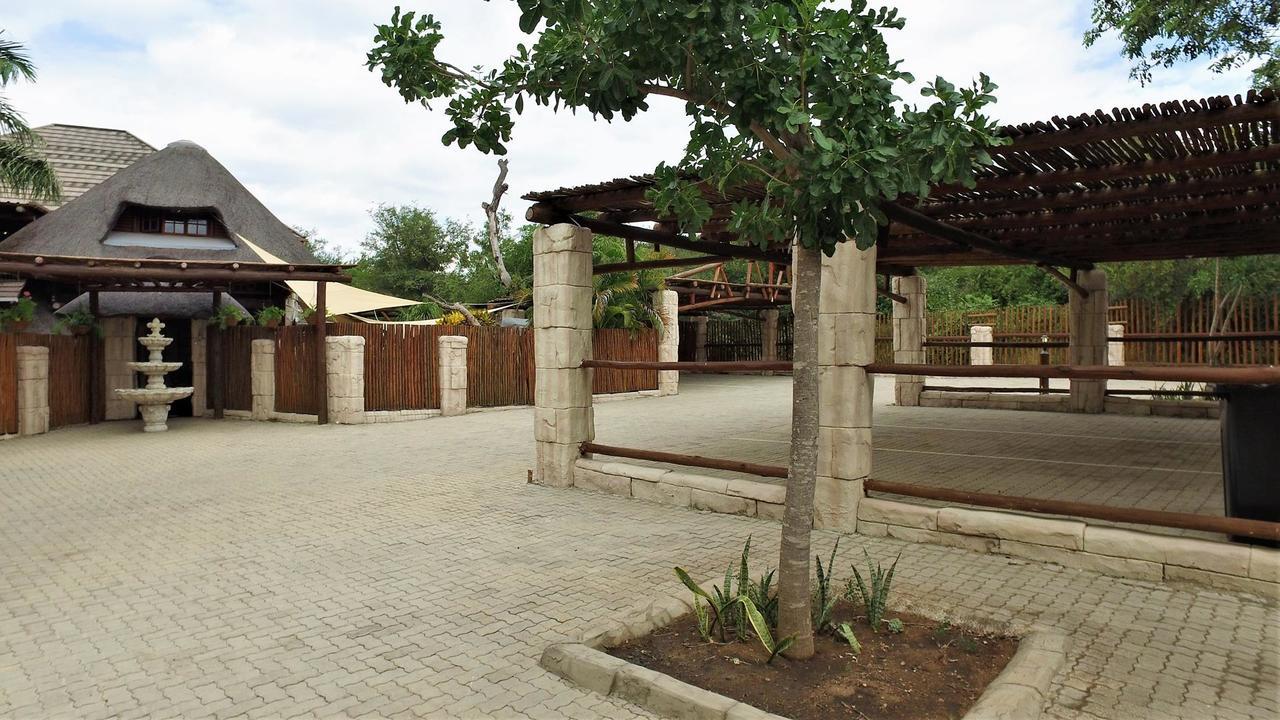 Beyond The Boma Boutique Guesthouse Marloth Park Eksteriør bilde
